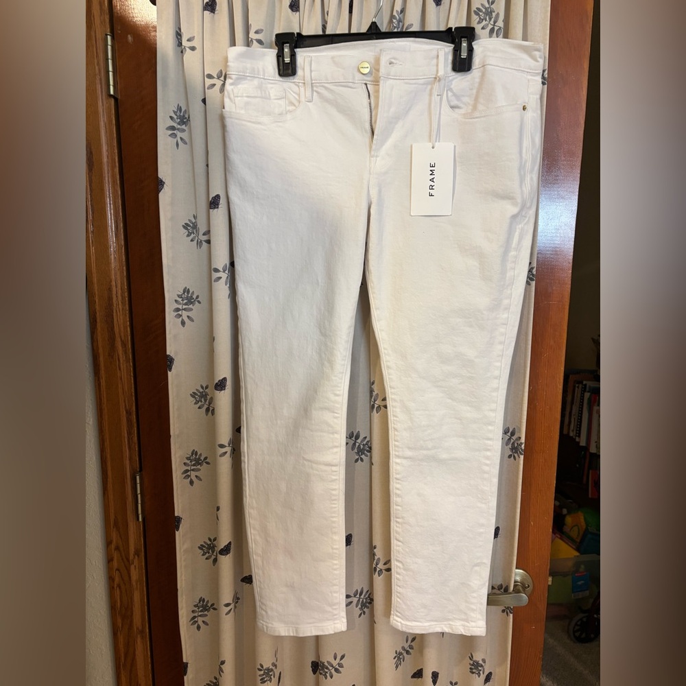 Frame - Le Garçon - Mid Ride Straight Fit Jeans - White 31